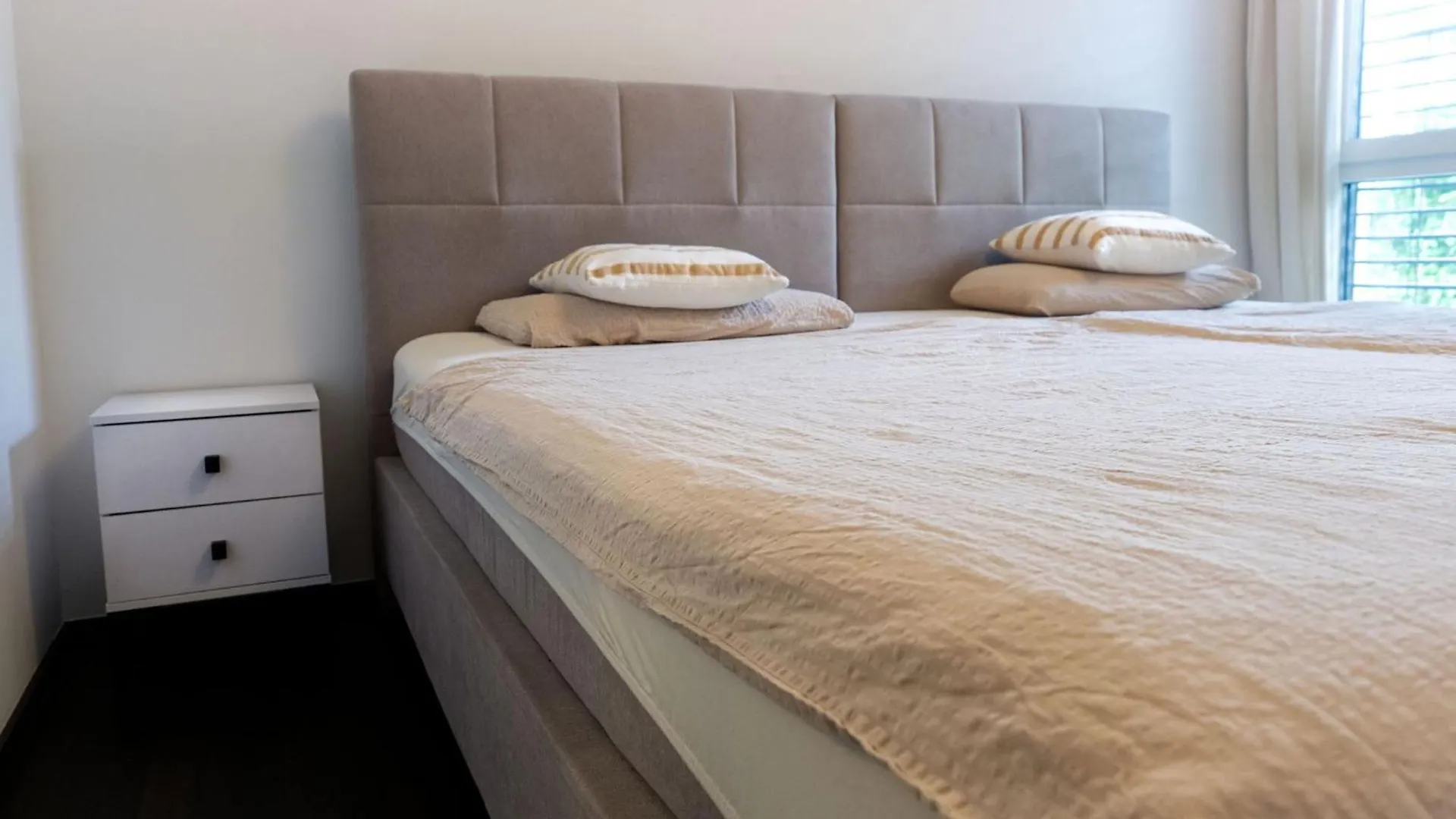 Modern City Apartment Salzburg Austria
